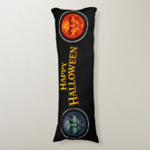 Halloween green and orange moon faces Gothic fanta Lichaamskussen (Voorkant Verticaal)
