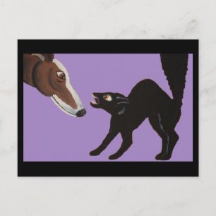 Halloween Greyhound met boze zwarte kat Briefkaart