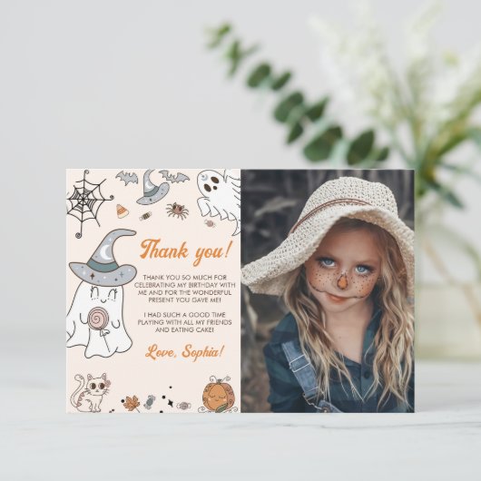 Halloween Groovy Cute Ghost Birthday Party Bedankkaart (Staand voorkant)