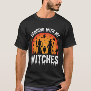 Halloween Hangen Met Mijn Heksen Oude Maan T-shirt