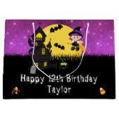 Halloween Happy Birthday Witch Bright Paars Groot Cadeauzakje (Voorkant)