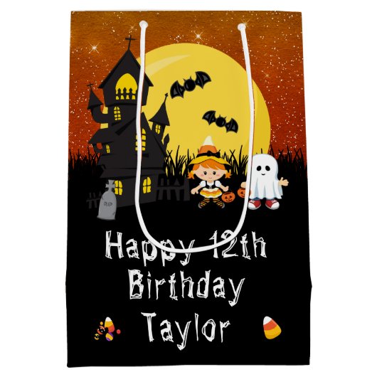 Halloween Happy Birthday Witch Ghost Sinaasappel Medium Cadeauzakje (Achterkant)