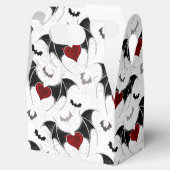 Halloween hart met zwarte vleermuisvleugels bedankdoosjes (Geopend)
