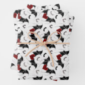 Halloween hart met zwarte vleermuisvleugels inpakpapier vel (In situ)