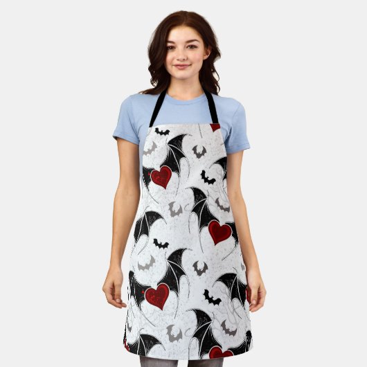 Halloween hart met zwarte vleermuisvleugels schort (Gedragen)