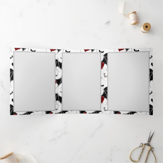 Halloween hart met zwarte vleugels drieluik uitnodiging (Binnen)