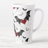 Halloween hart met zwarte vleugels latte mok (Rechts)