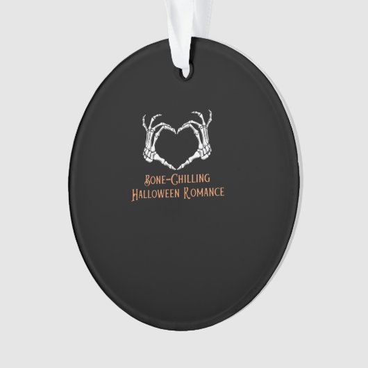 Halloween Haunted Heart Skeletal Bone Chilling CLA Ornament (voorkant)