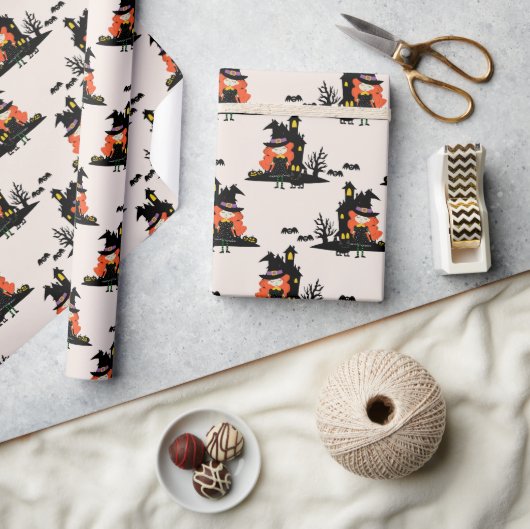 Halloween Haunted Witch House Beige Cadeaupapier (Crafts)