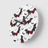 Halloween heart with black bat wings ronde klok (Hoek)