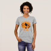 Halloween Heks Drive Stick Grafisch_1 T-shirt (Voorkant volledig)