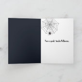 Halloween heks en kat op een bezemsteel kaart (Binnen)