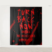 Halloween Horror Keer Nu Terug Bloedspatten Wandkleed (Voorkant)