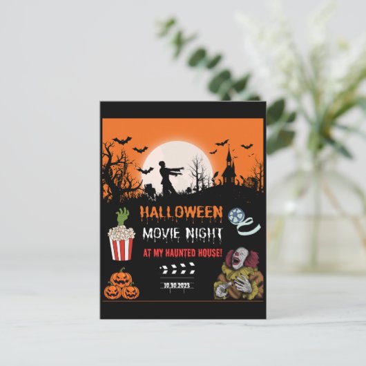 Halloween Horror Movie Night Party Invitation Feestdagenkaart (Staand voorkant)