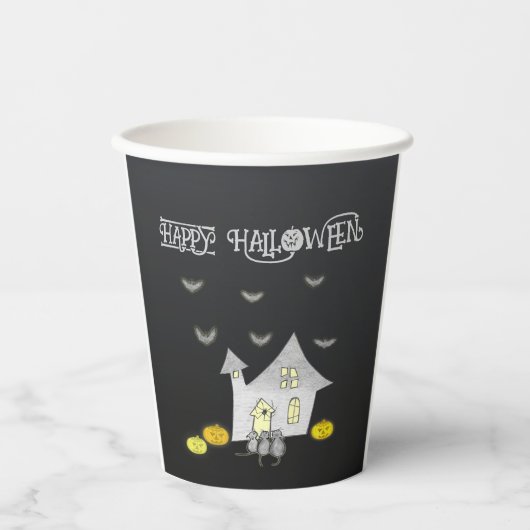 Halloween huis, zwarte katten, vleermuizen, pompoe papieren bekers (Voorkant)