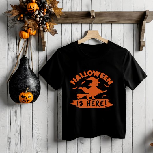 Halloween is hier T-Shirt