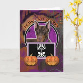 Halloween - Just a Lil Spooky - Doberman - Rocky Kaart (Gele Bloem)