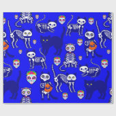 Halloween kattenschedel skelet blauw cadeaupapier (Vlak)