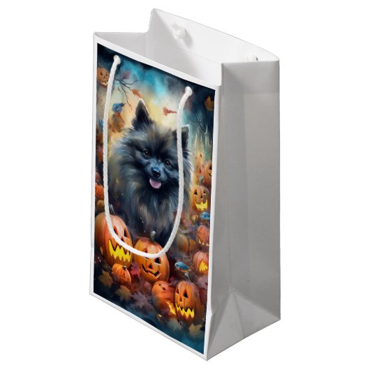 Halloween Keeshond met Pumpkins Scary Klein Cadeauzakje (Voorkant Gekanteld)