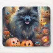 Halloween Keeshond met Pumpkins Scary Muismat (Voorkant)