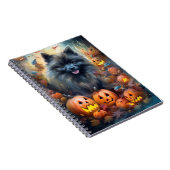 Halloween Keeshond met Pumpkins Scary Notitieboek (Rechterzijde)