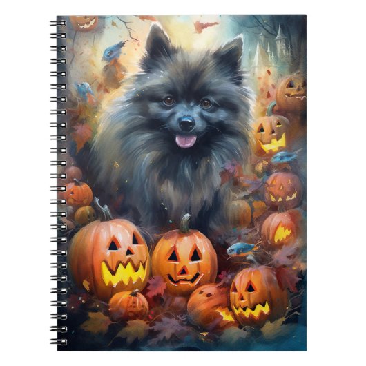 Halloween Keeshond met Pumpkins Scary Notitieboek (Voorkant)