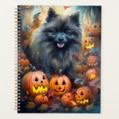 Halloween Keeshond met Pumpkins Scary Planner (Voorkant)