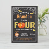 Halloween kinder 4e verjaardag. Zwart goud Kaart (Staand voorkant)