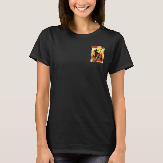 Halloween Kitty Zittende Heksenhoed T-shirt (Voorkant)