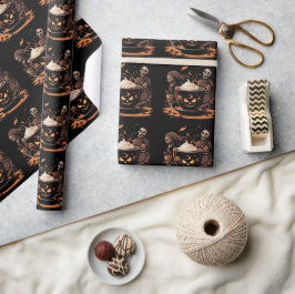 Halloween-koffiekunst – griezelige latte met skele cadeaupapier