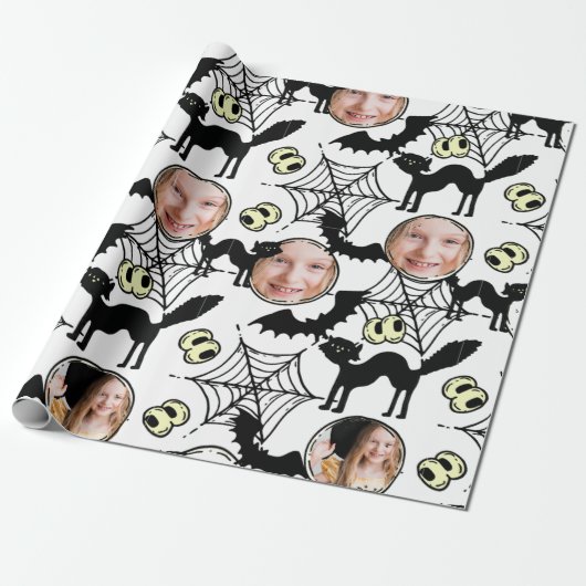 Halloween Kunstpatroon Zwarte Kat Foto Spooky Cadeaupapier (Uitgerold)