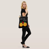 Halloween magie: zwart tote bag (Op model)