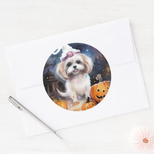 Halloween Malti Tzu met pompoenen eng Ronde Sticker (Envelop)