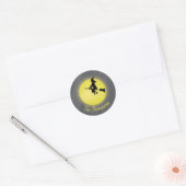 Halloween Modern Whimsical Witch Broomstick Ronde Sticker (Envelop)