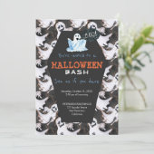 Halloween moderne zwart-wit geesten partij kaart (Staand voorkant)