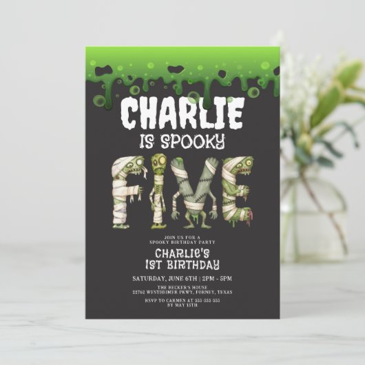 Halloween Monsters Spooktacular 5th Birthday Kaart (Staand voorkant)