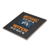 Halloween monteur overdag heks 's nachts tegeltje (Zijkant)