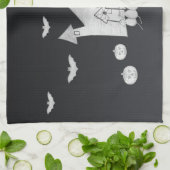 Halloween nacht met spookhuis, vleermuizen, pompoe theedoek (Gevouwen)