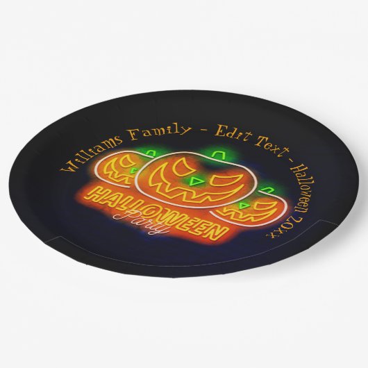 Halloween Name Year 20xx Neon Glow-look Pumpkin 9" Papieren Bordje (Gekanteld)