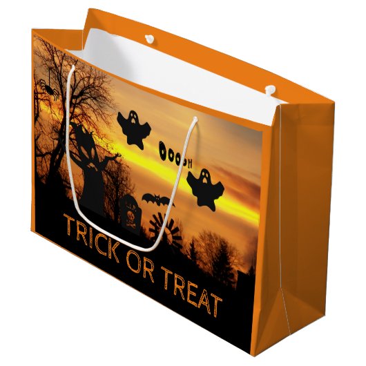 Halloween Night Scary Ghosts and Bats Scene Groot Cadeauzakje (Voorkant Gekanteld)