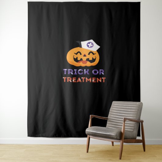 Halloween Nurse Trick of Treatment Classic T-Shirt Wandkleed (In situ)