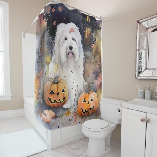 Halloween Old English Sheepdog with Pumpkins Scary Douchegordijn (In situ)