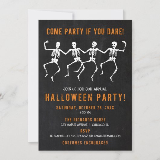 Halloween party Skeletons dansend chalkboard Kaart (Voorkant)
