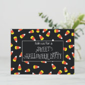 Halloween Party Uitnodiging Candy Corn op Zwart (Staand voorkant)