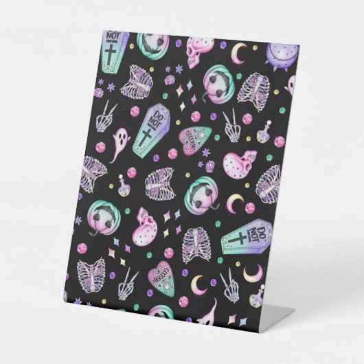 Halloween pastel gothic apothecary and graveyard reclamebord met voetstuk (Voorkant)