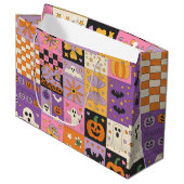 Halloween Patchwork Pattern – Feestelijke Pleinen  Groot Cadeauzakje (Voorkant Gekanteld)