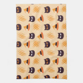 Halloween Patroon met katten en beige patronen Theedoek (Verticaal)