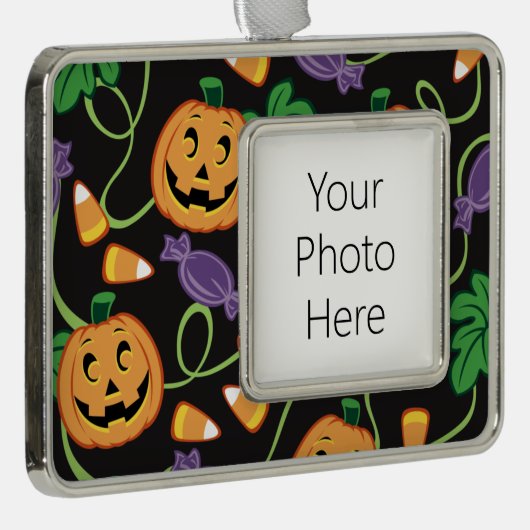 HALLOWEEN PATTERN VERZILVERD OMLIJST ORNAMENT (Rechts)