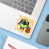 Halloween Pickle | Vakantiepickle Sticker (Laptop met iPhone)