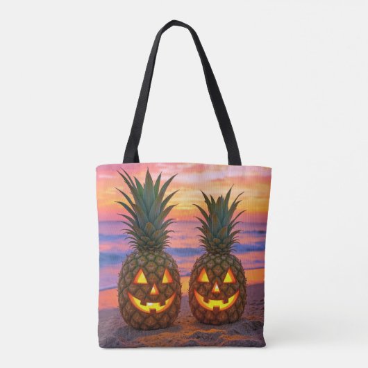 Halloween Pineapple Jack-o-lanterns On a Beach Tote Bag (Achterkant)